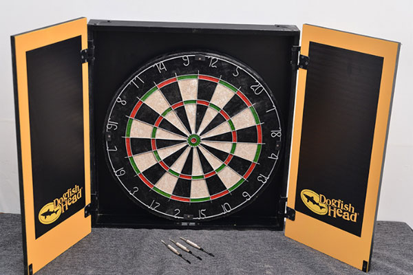 wooden-darts-case